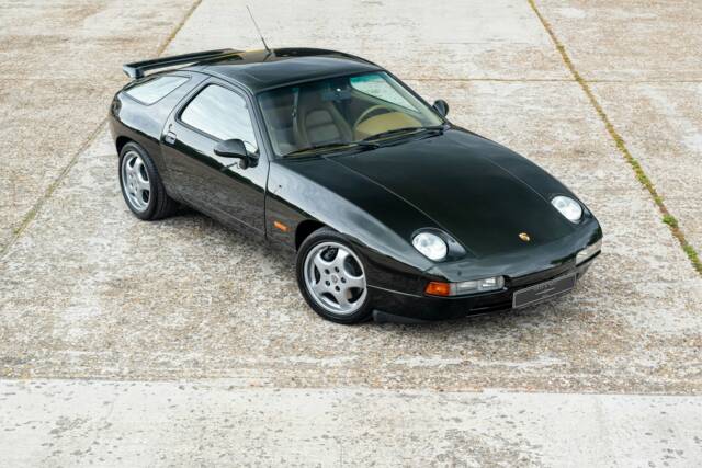 Image 1/30 of Porsche 928 GTS (1993)