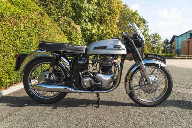 Image 1/10 of Norton 650 SS (1964)