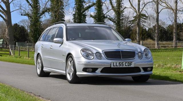 Bild 1/8 von Mercedes-Benz E 55 AMG (2005)