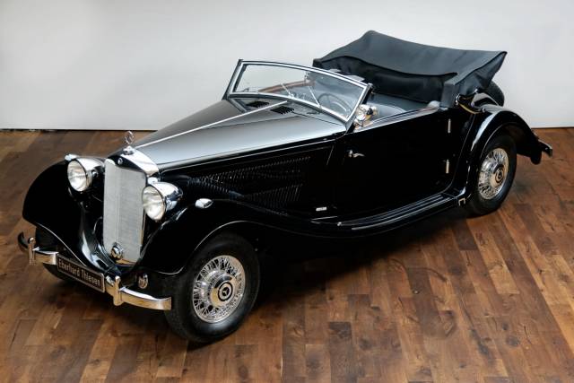 Image 1/25 de Mercedes-Benz 320 Cabriolet A (1937)