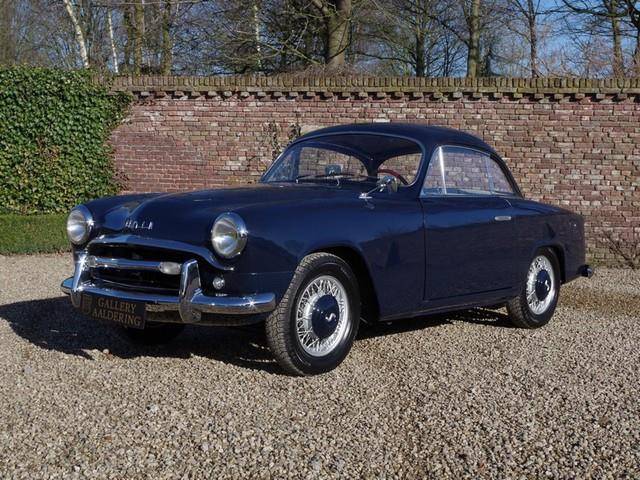 Image 1/30 of SIMCA 9 Sport (1953)
