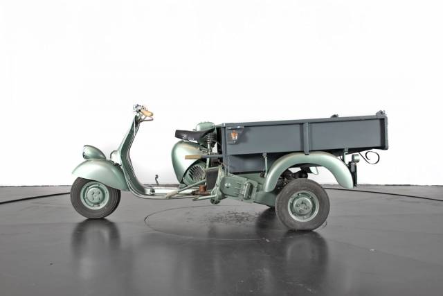 Image 1/22 of Piaggio DUMMY (1954)