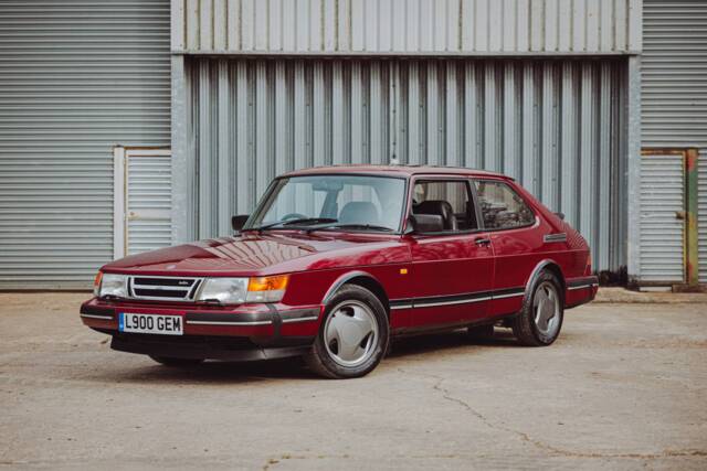 Bild 1/8 von Saab 900 Turbo (1993)