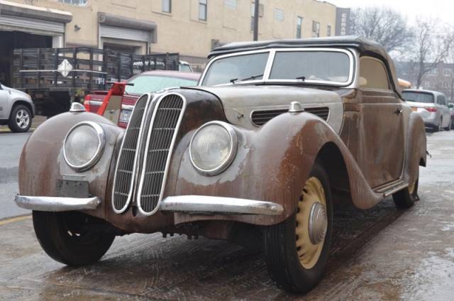 Image 1/8 of BMW 327 (1939)