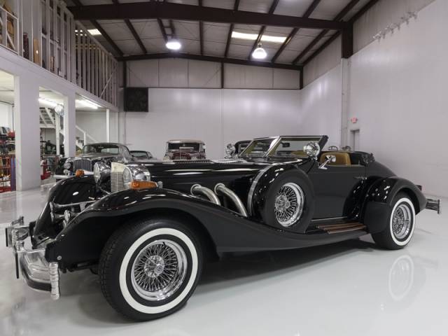 Image 1/50 of Excalibur Roadster IV (1982)