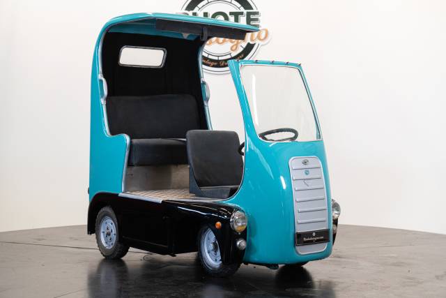 Image 1/30 of Turrinelli Model AT9 Electric (1967)