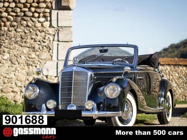 Immagine 1/15 di Mercedes-Benz 220 Cabriolet A (1952)