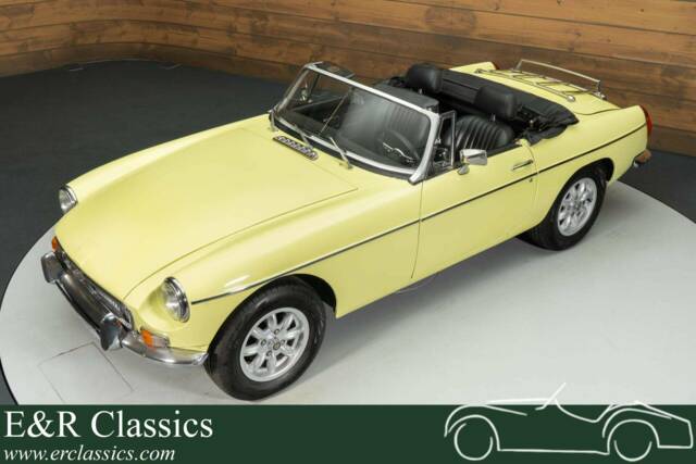 Image 1/19 of MG MGB (1977)