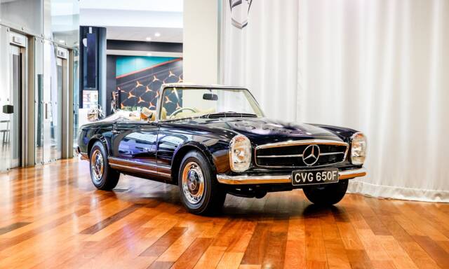 Immagine 1/31 di Mercedes-Benz 280 SL (1968)