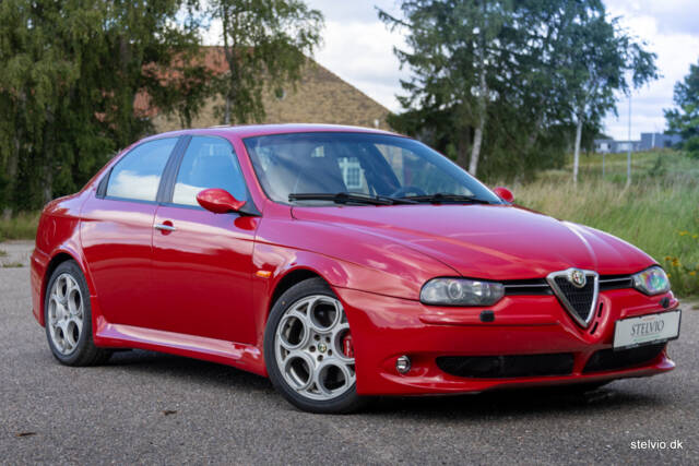 Imagen 1/25 de Alfa Romeo 156 3.2 V6 GTA (2004)