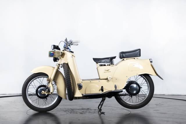 Image 1/16 of Moto Guzzi DUMMY (1952)