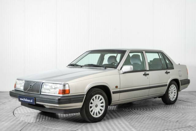 Image 1/50 of Volvo 940 2.3i (1996)