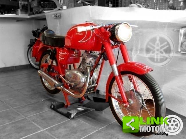 Immagine 1/22 di Moto Guzzi DUMMY (1965)