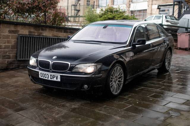 Imagen 1/8 de BMW 760Li (2007)
