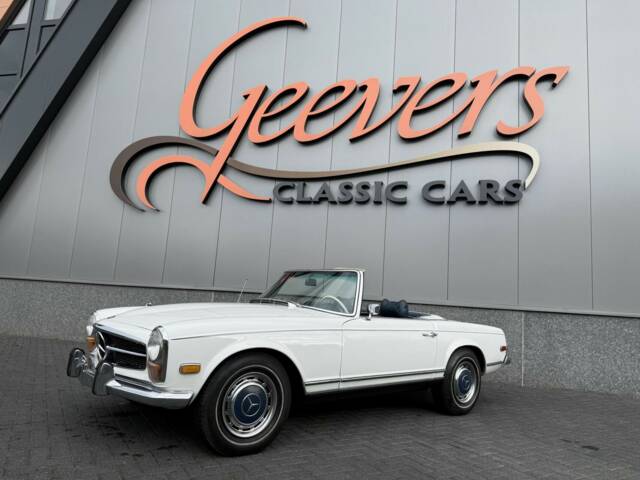 Image 1/50 of Mercedes-Benz 280 SL (1971)