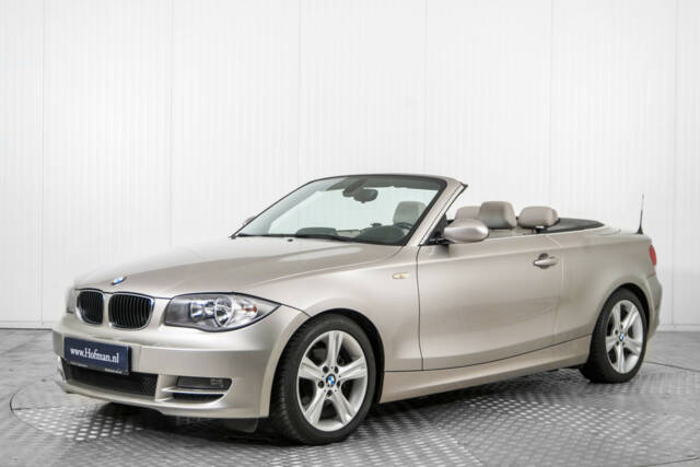 Image 1/50 of BMW 125i (2008)