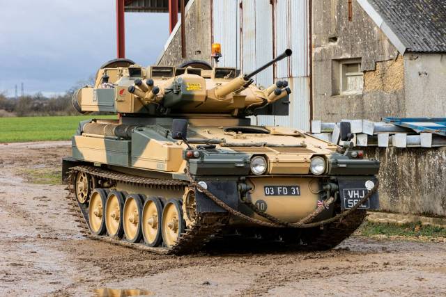 Bild 1/8 von Alvis Stalwart HMLC (1972)