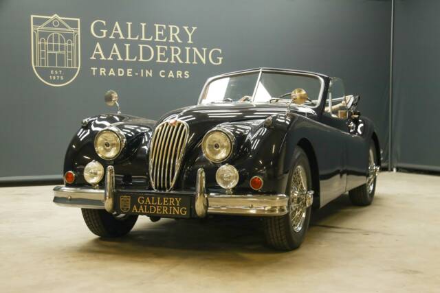 Image 1/50 of Jaguar XK 140 DHC (1955)