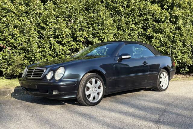 Bild 1/24 von Mercedes-Benz CLK 430 (1999)