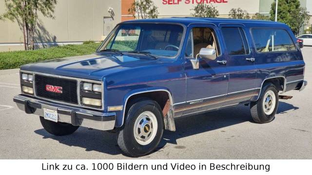 Image 1/20 of Chevrolet Suburban (1989)