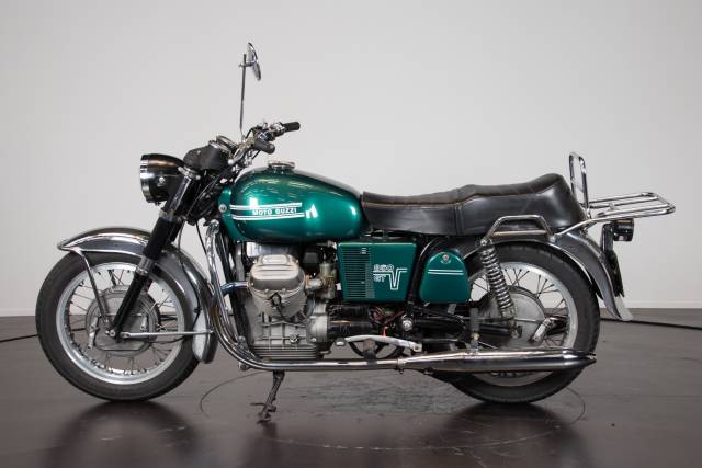 Afbeelding 1/22 van Moto Guzzi DUMMY (1974)