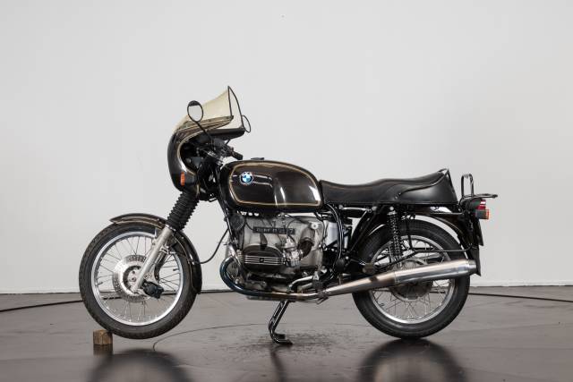 Bild 1/20 von BMW DUMMY (1977)