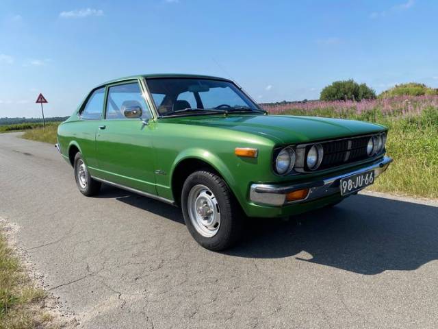 Image 1/9 of Toyota Carina (1976)