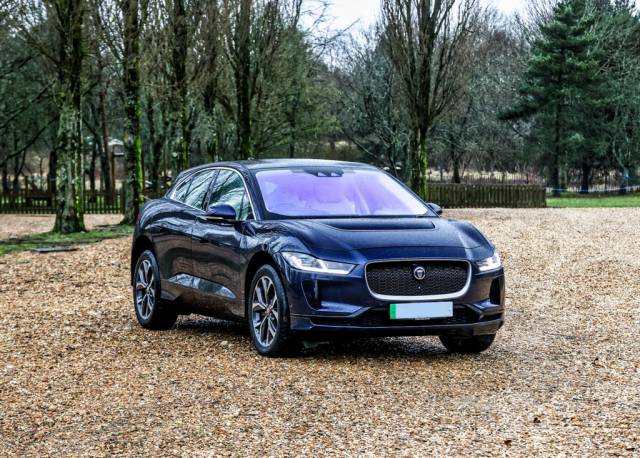 Image 1/22 de Jaguar I-Pace EV400 HSE (2018)