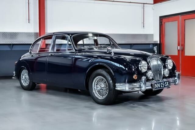 Image 1/7 de Daimler 2.5 Litre V8 (1964)