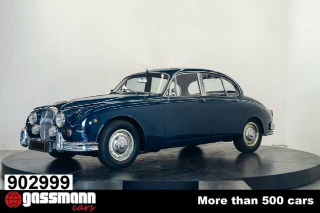 Image 1/15 de Daimler V8-250 (1969)