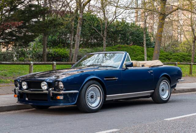 Image 1/26 of Aston Martin V8 EFi Volante (1986)