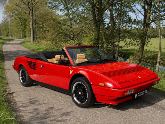 Image 1/8 of Ferrari Mondial 3.2 (1985)