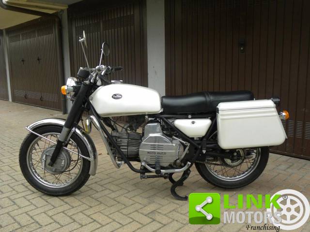 Image 1/10 de Moto Guzzi DUMMY (1974)