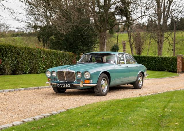 Image 1/22 of Daimler Sovereign 2.8 (1973)
