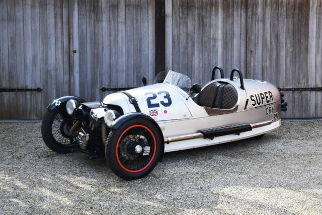 Bild 1/31 von Morgan 3-Wheeler (2014)
