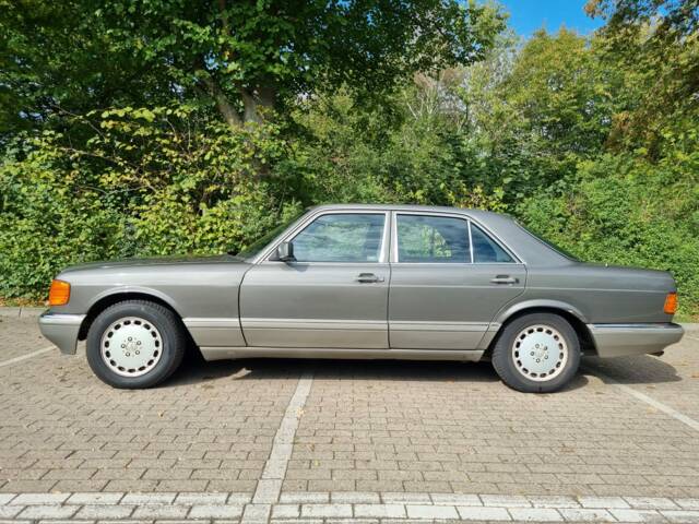 Image 1/12 of Mercedes-Benz 420 SE (1989)