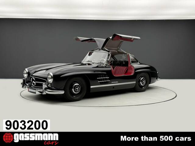 Immagine 1/15 di Mercedes-Benz 300 SL "ali di gabbiano" (1955)