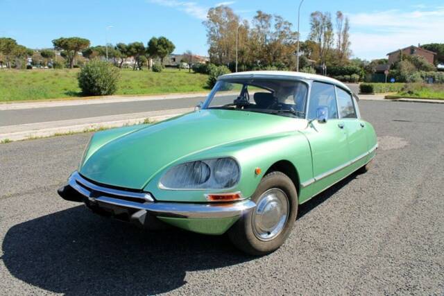 Imagen 1/7 de Citroën DS 20 Pallas (1974)