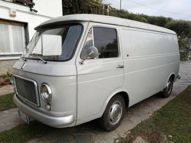 Image 1/9 of FIAT 238 - 1200 (1971)