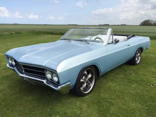 Imagen 1/26 de Buick Skylark Convertible (1966)