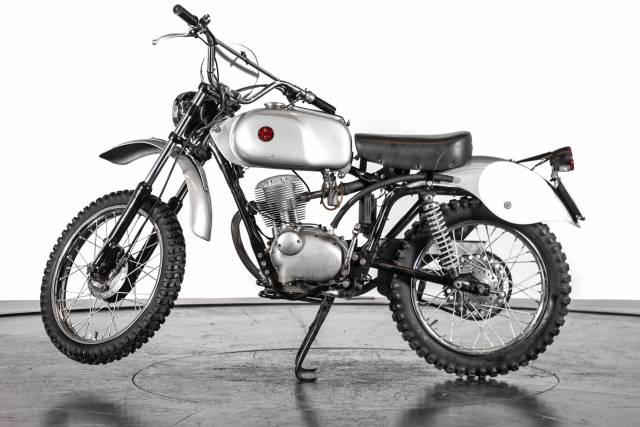Immagine 1/10 di Gilera DUMMY (1971)