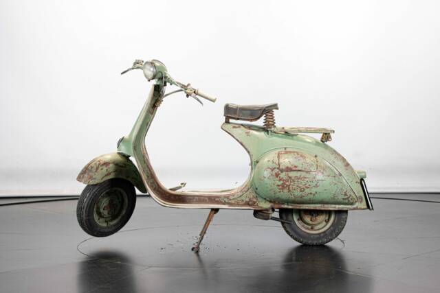 Image 1/50 de Piaggio Vespa 125 (1953)