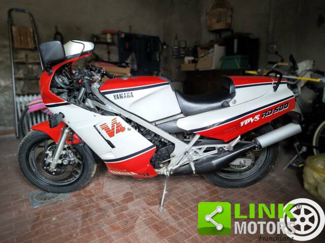 Image 1/10 de Yamaha DUMMY (1985)