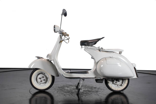 Image 1/28 of Piaggio DUMMY (1956)