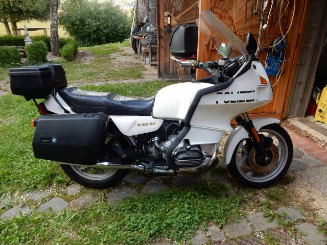 Image 2/20 of BMW DUMMY (1986)
