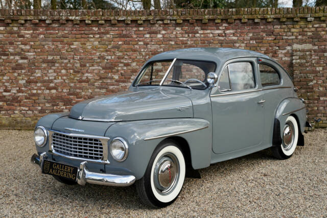 Immagine 1/50 di Volvo PV 444 (1956)