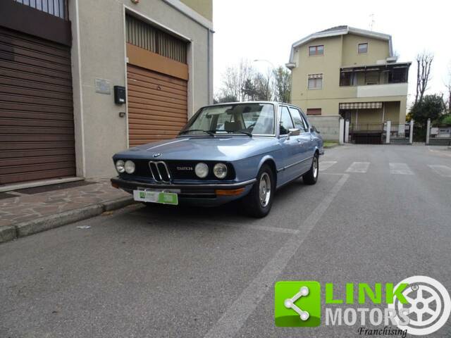 Imagen 1/10 de BMW 520i (1975)