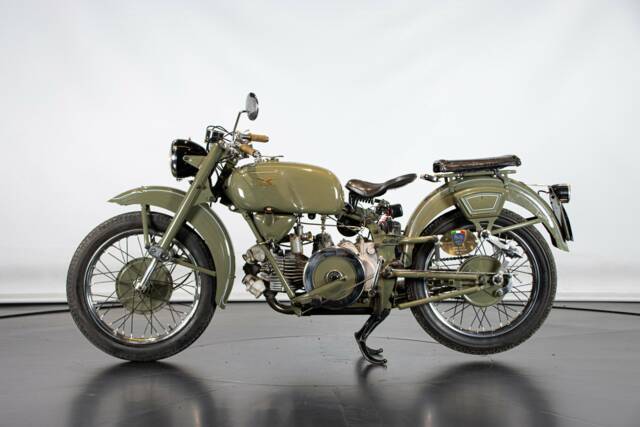 Afbeelding 1/50 van Moto Guzzi DUMMY (1963)