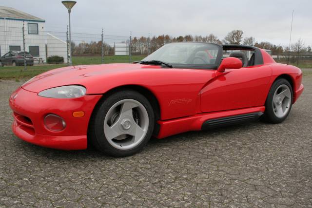 Afbeelding 1/50 van Dodge Viper RT&#x2F;10 (1992)