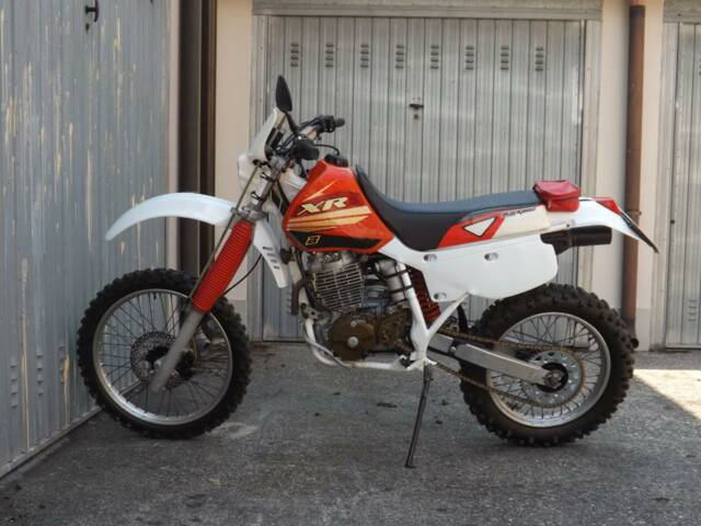 Immagine 1/50 di Honda XR 600R (1988)